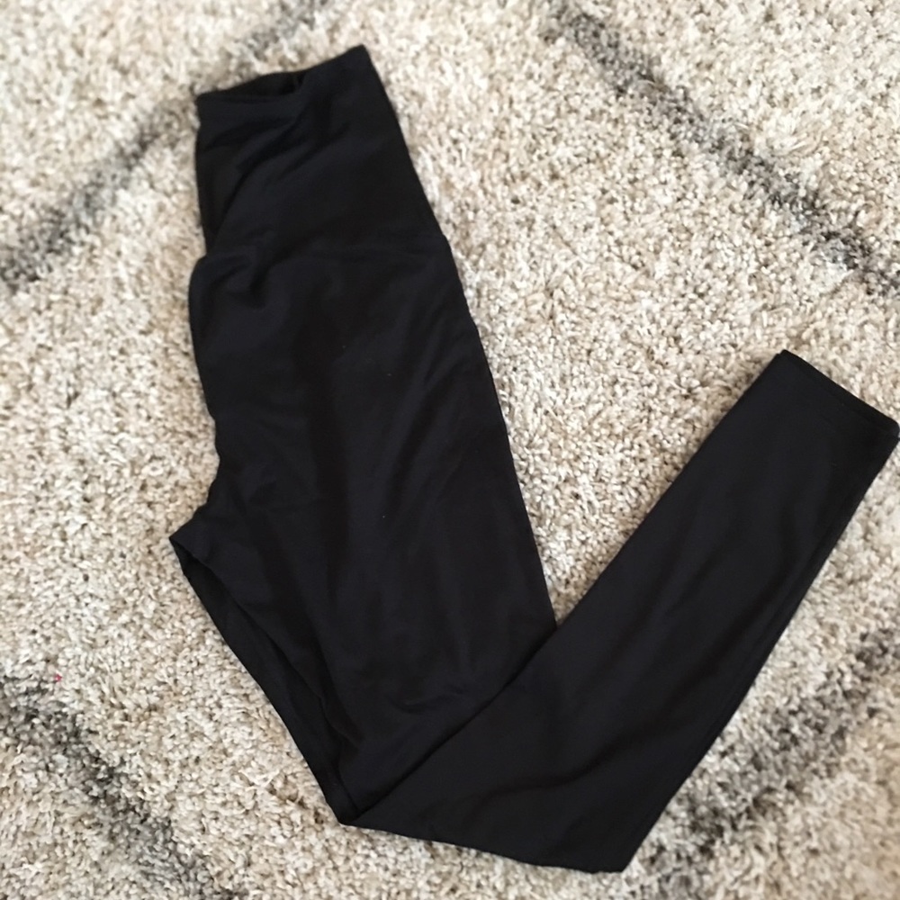 Black maternity leggings